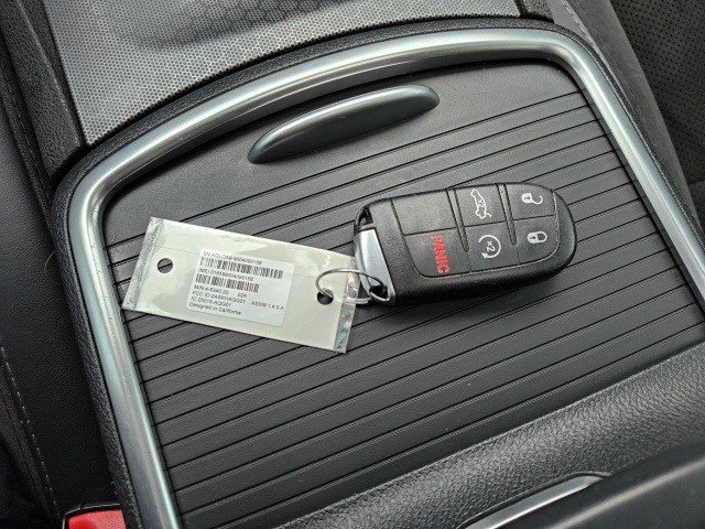2016 Dodge Charger R/T photo 29