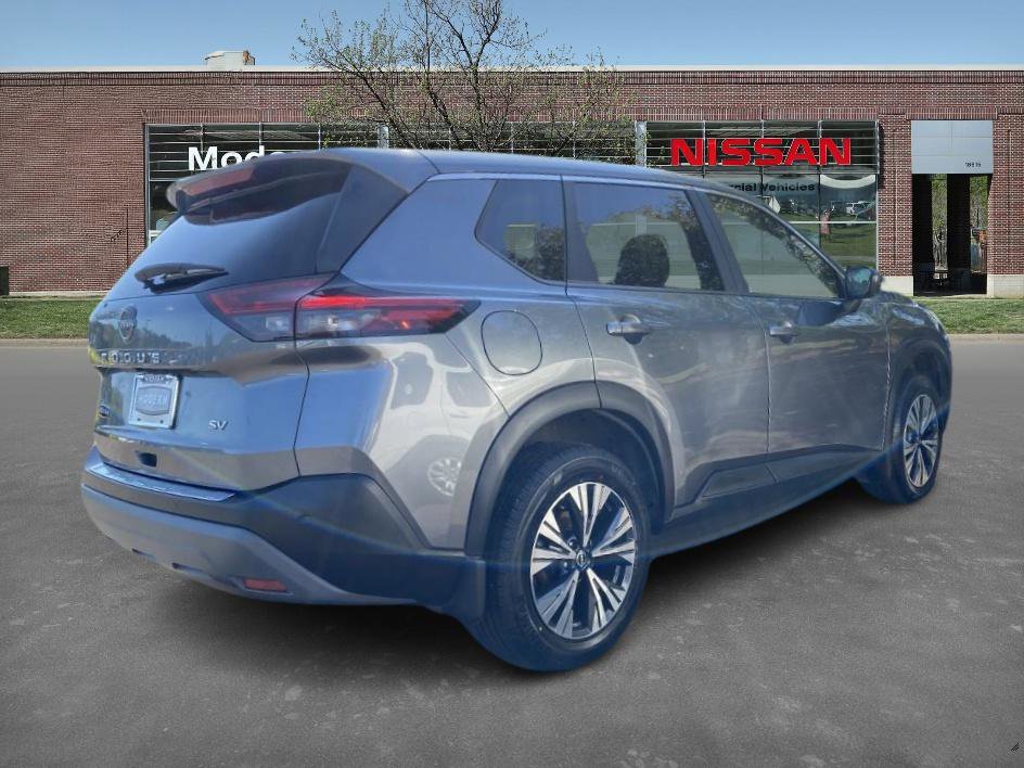 2023 Nissan Rogue SV photo 2