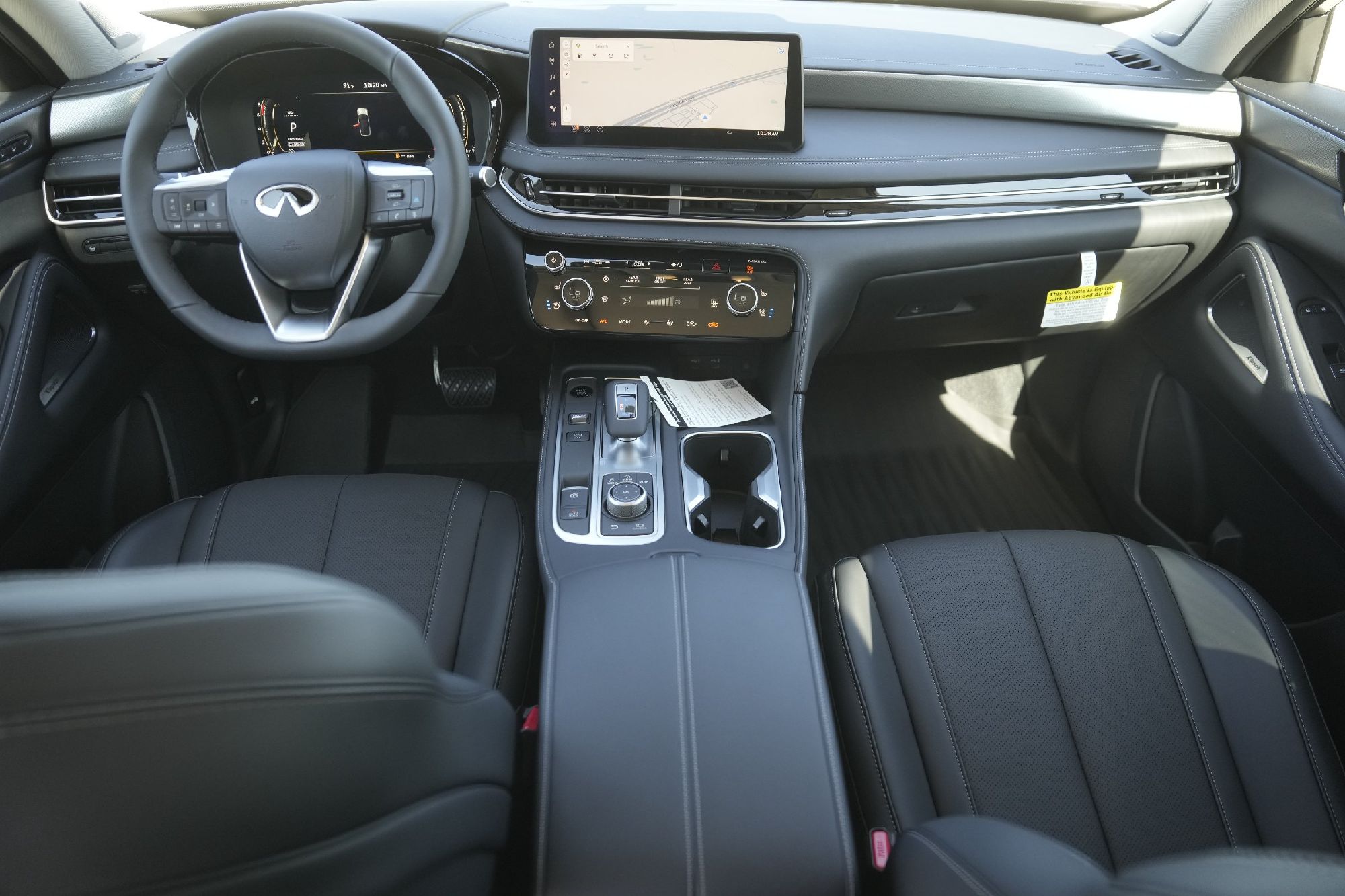 2026 Infiniti QX60 Luxe photo 15