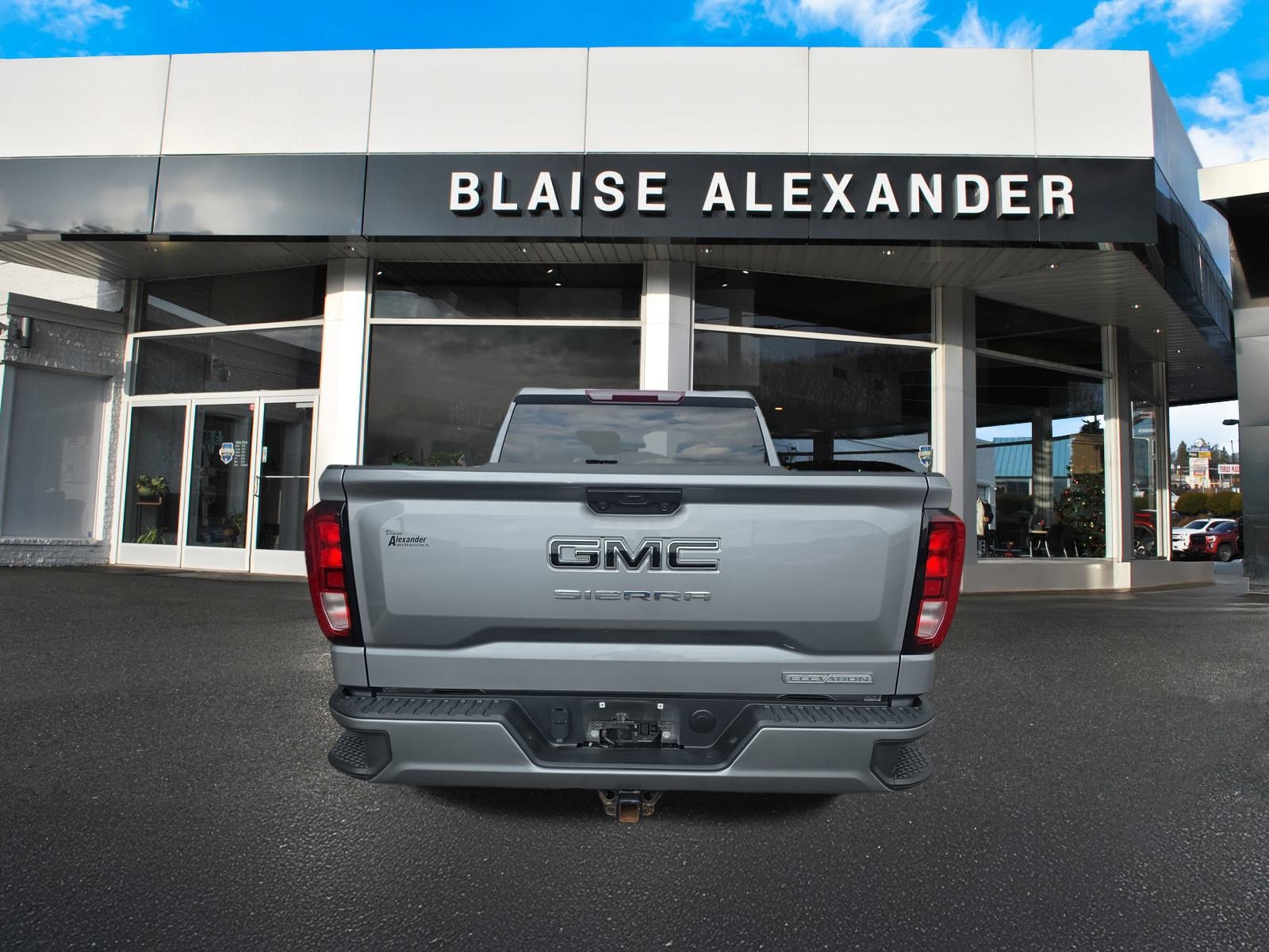 2024 Gmc Sierra 1500 Elevation photo 2