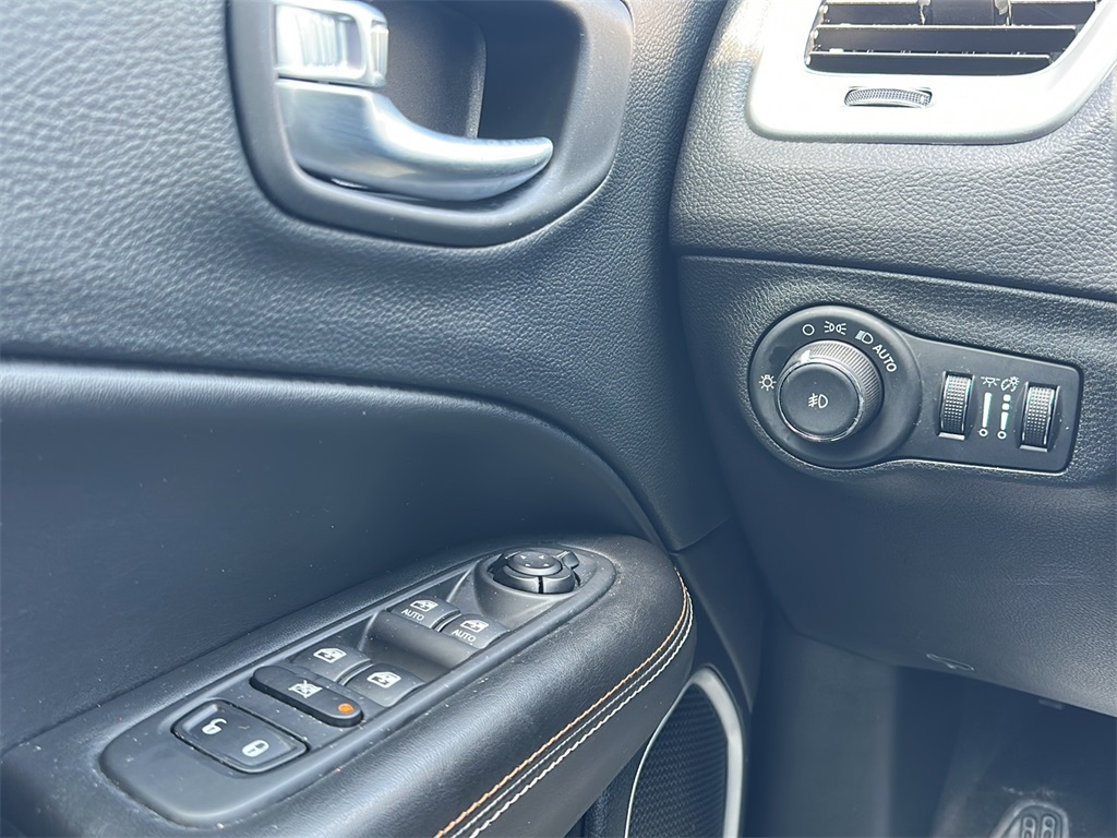 2018 Jeep Compass Latitude photo 12