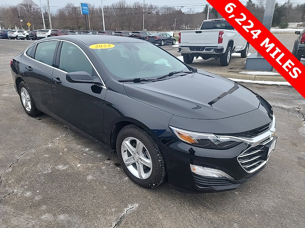 2023 Chevrolet Malibu 1LS's photo