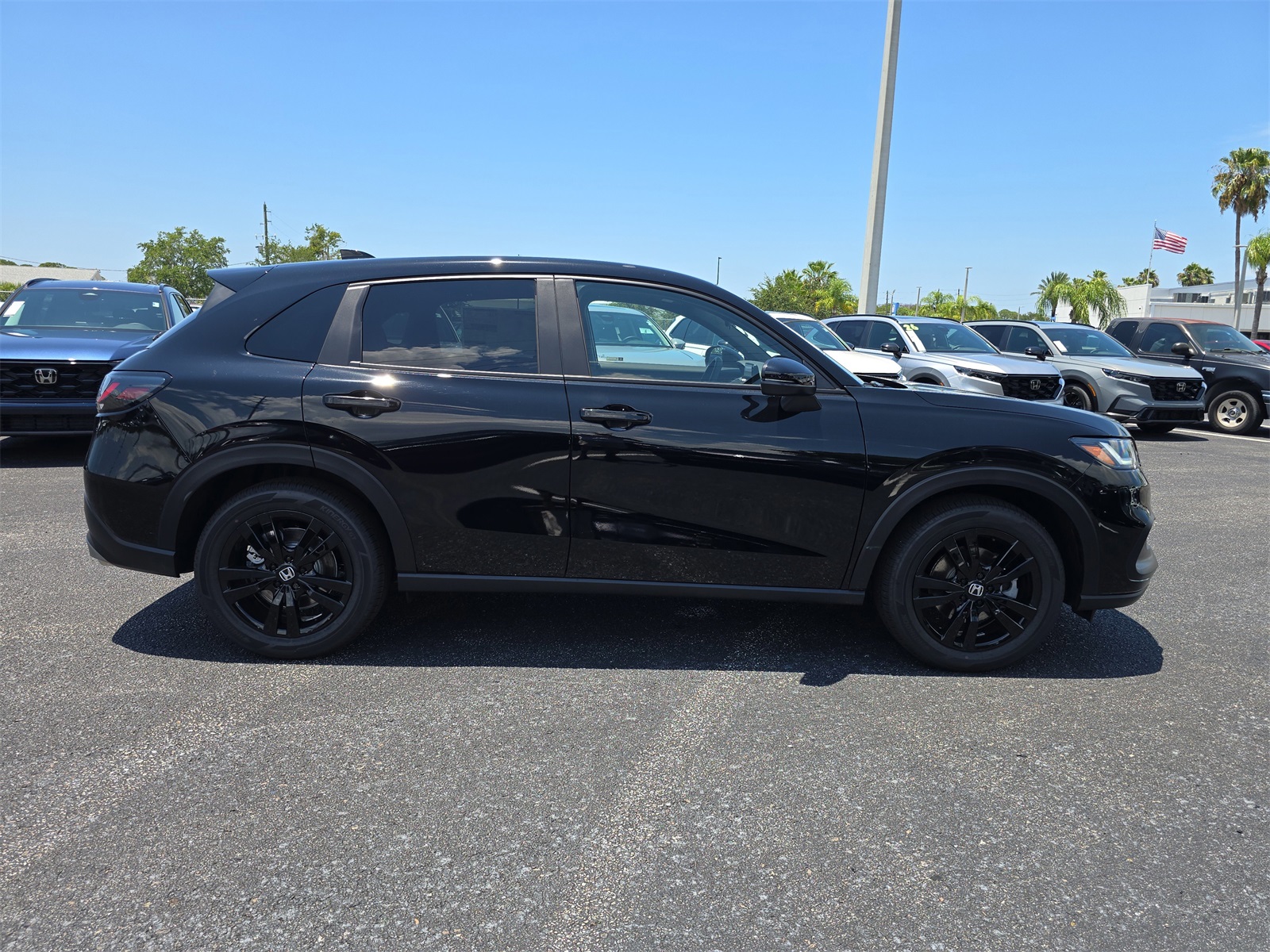 2026 Honda HR-V Sport photo 3