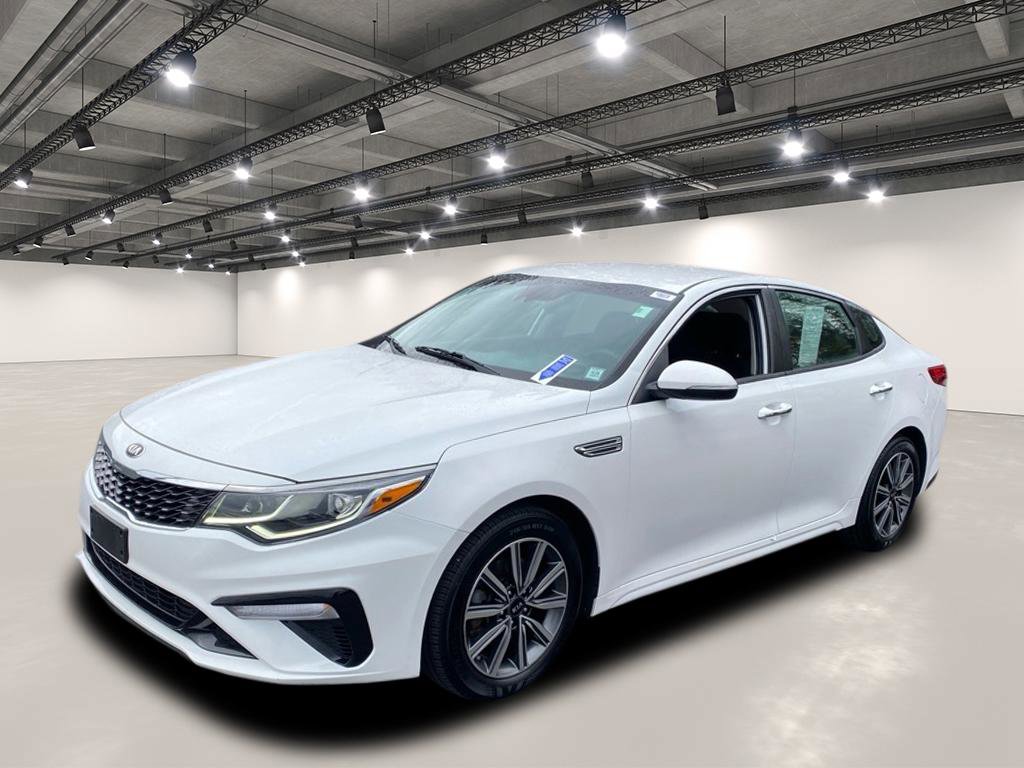2019 Kia Optima LX photo 2