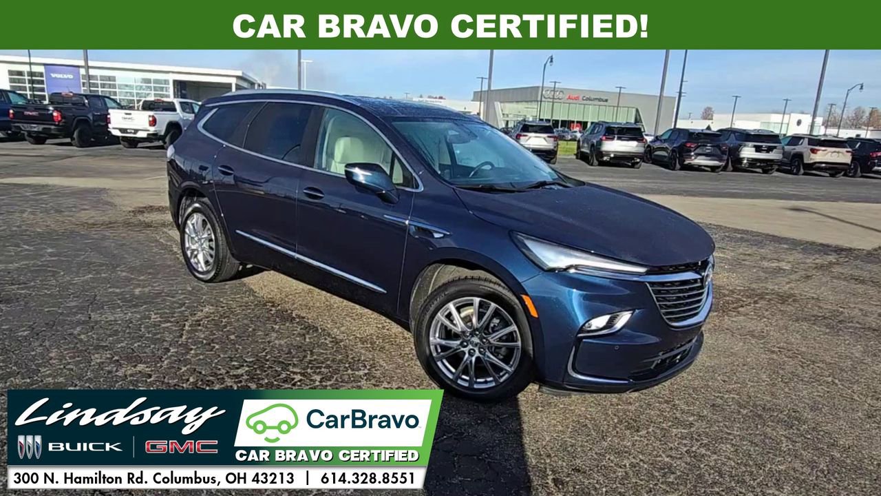 2023 Buick Enclave Essence photo 2