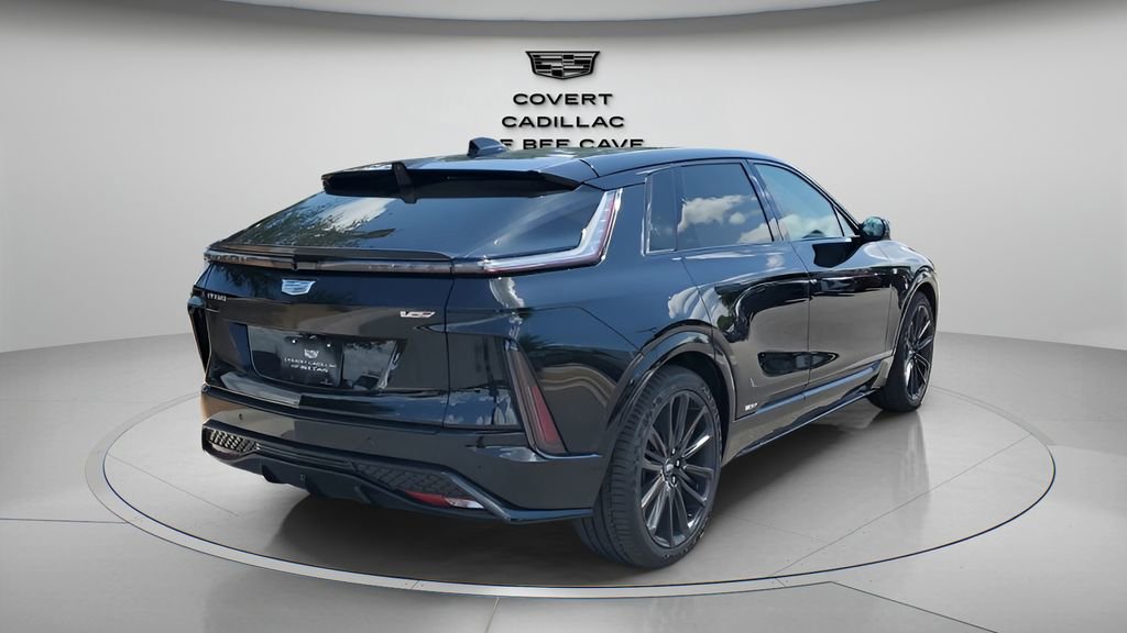 2026 Cadillac Lyriq photo 9
