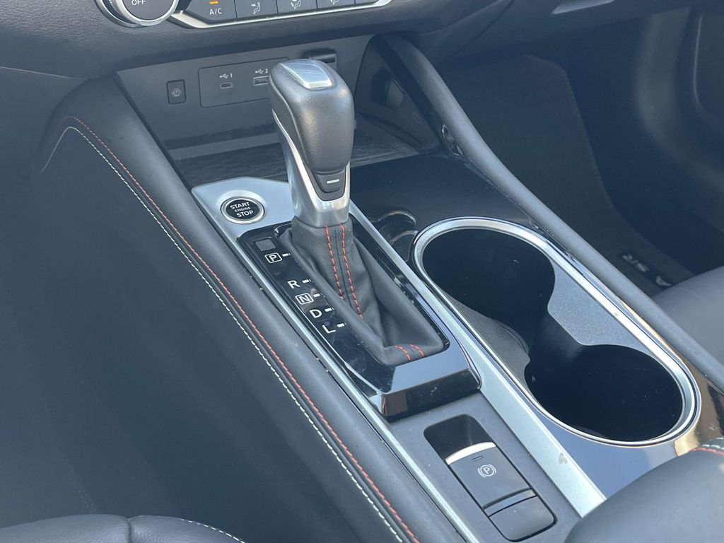 2024 Nissan Altima 2.5 SR photo 28