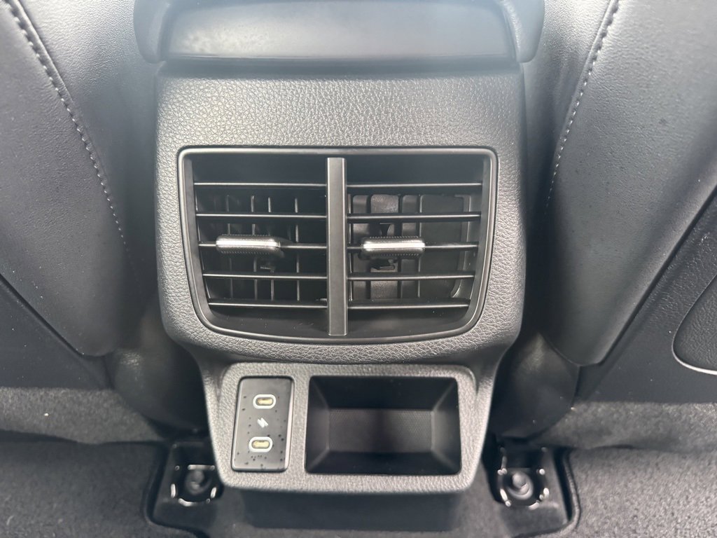 2024 Kia Seltos EX photo 12
