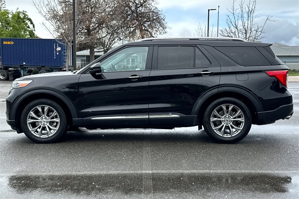 2023 Ford Explorer Limited photo 9