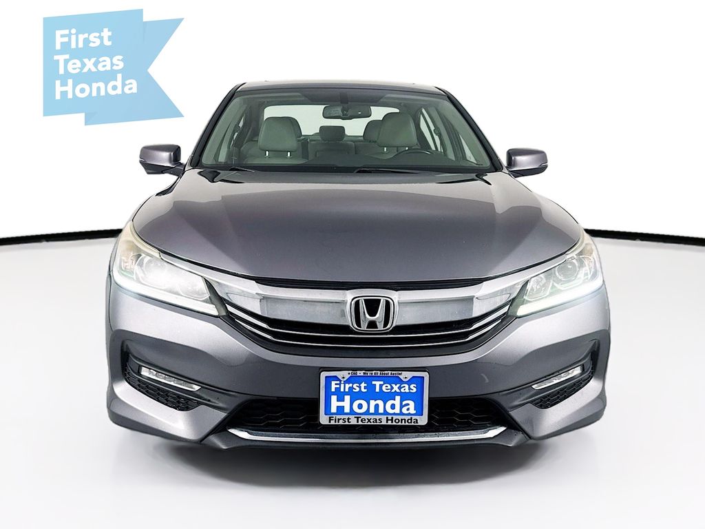 2017 Honda Accord EX-L photo 2