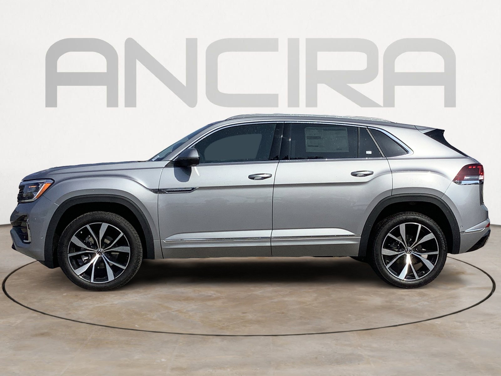 2025 Volkswagen Atlas Cross Sport SEL Premium R-Line photo 4