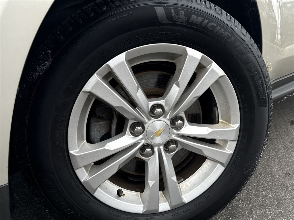 2015 CHEVROLET EQUINOX - Image 9