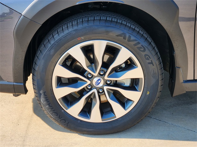 2023 Subaru Outback Touring photo 8