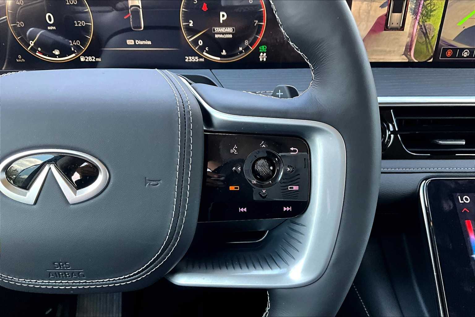 2025 Infiniti QX80 Sensory photo 22