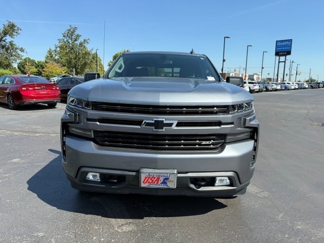 2019 Chevrolet Silverado 1500 RST photo 2