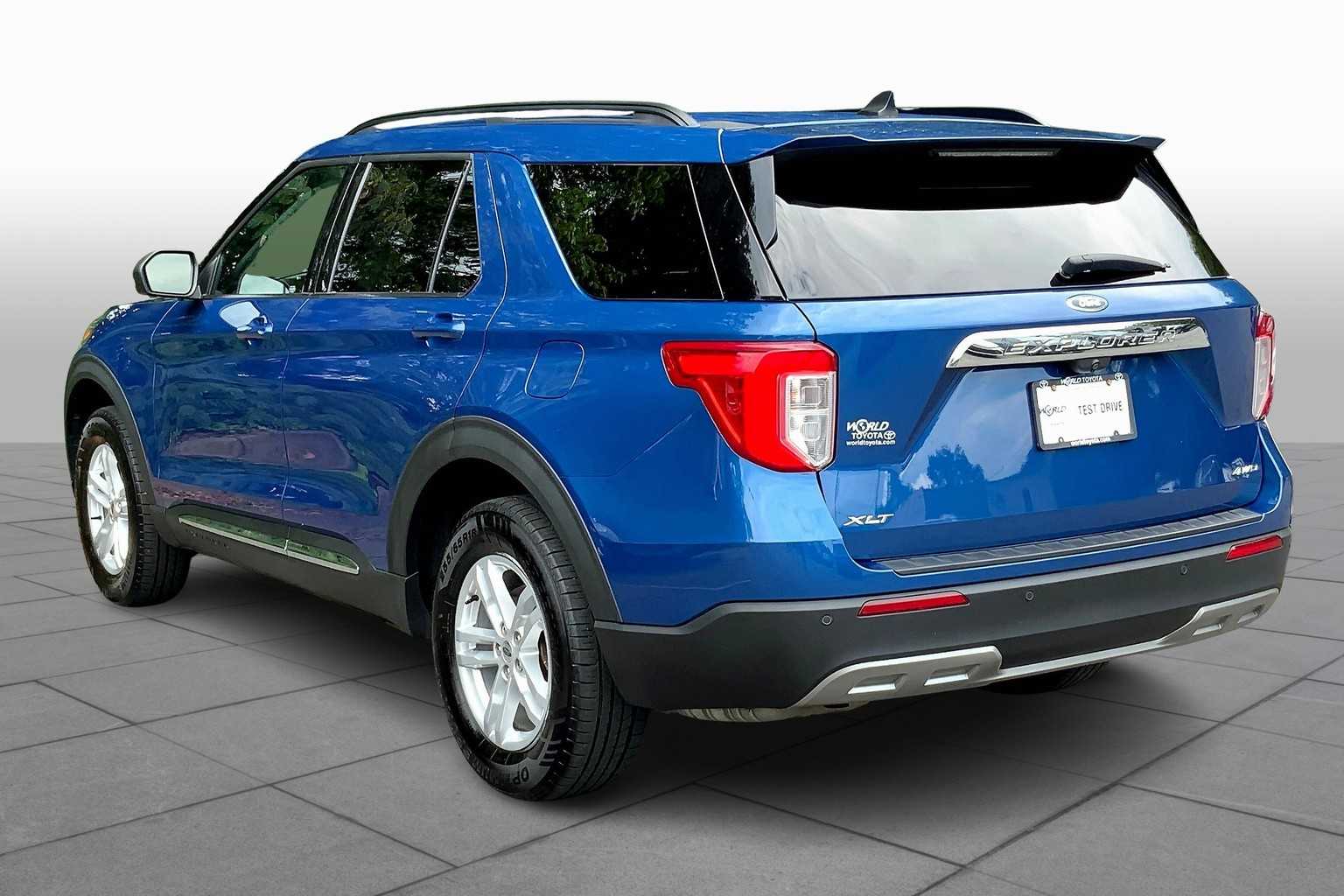 2021 Ford Explorer XLT photo 10