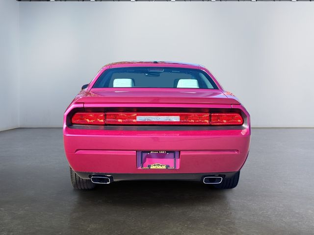 2010 Dodge Challenger R/T Classic photo 4