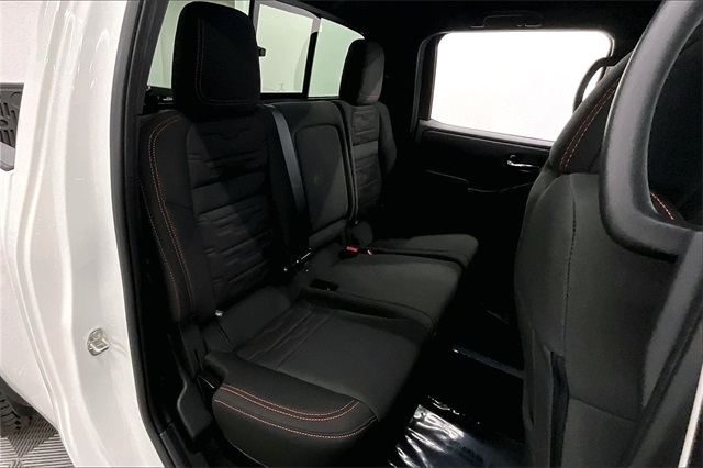 2025 Nissan Frontier PRO-4X photo 28