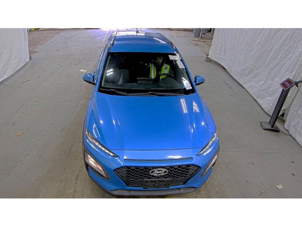 2020 Hyundai Kona SEL photo 2