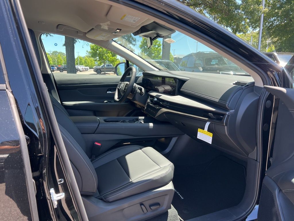 2025 Nissan Murano SV photo 10