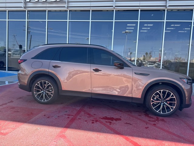 Used 2025 Melting Copper Metallic Mazda Premium Plus Package image 6