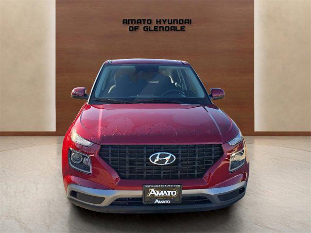 2026 Hyundai Venue SE's photo