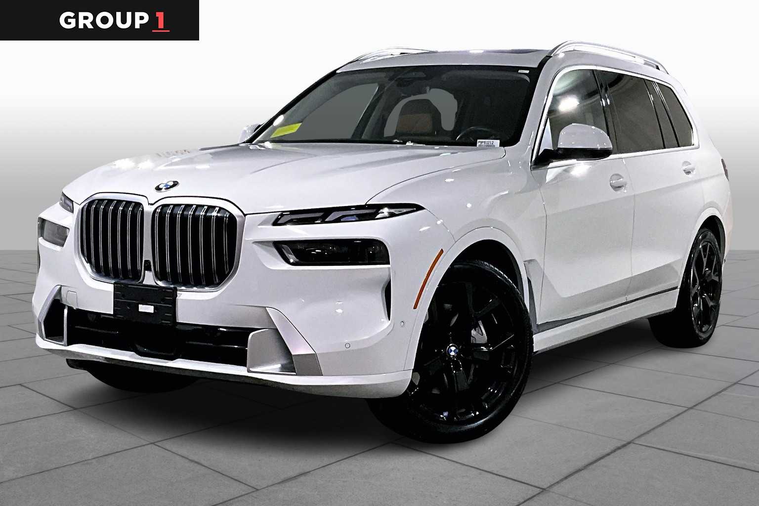 2023 BMW X7