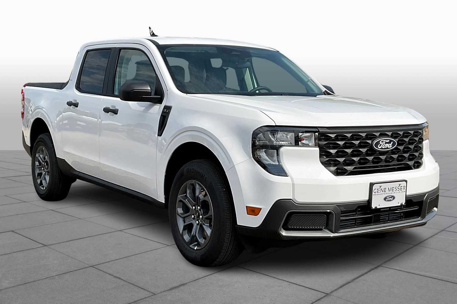 2025 Ford Maverick XLT photo 2