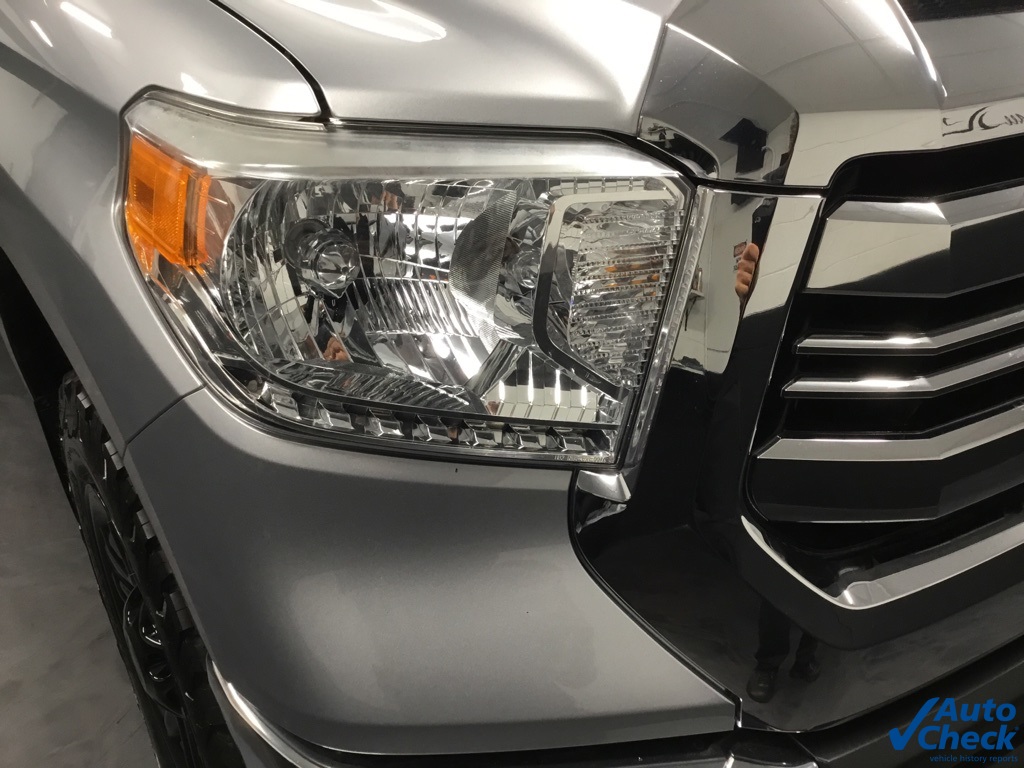 2017 Toyota Tundra TRD Pro photo 21