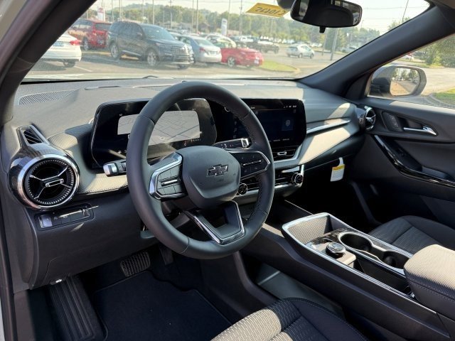 2026 Chevrolet Equinox LT photo 10