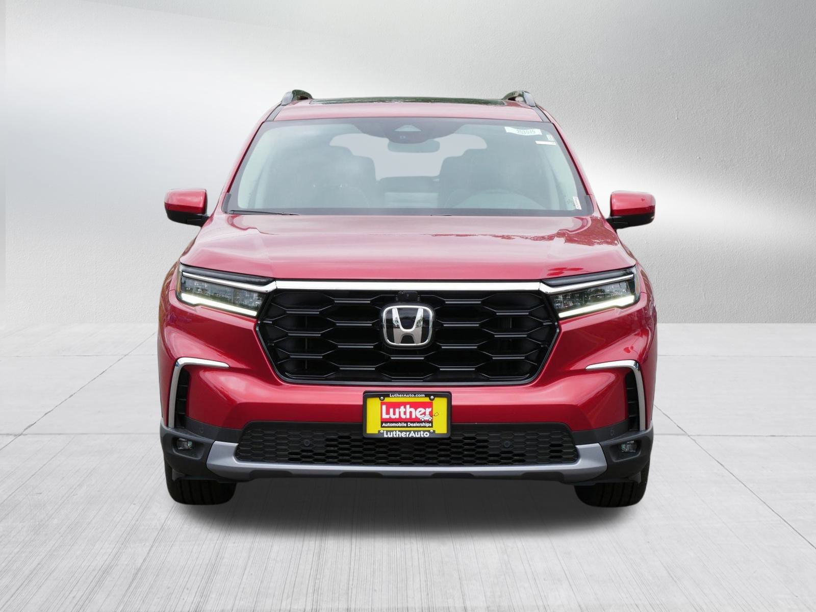2025 Honda Pilot Elite photo 2