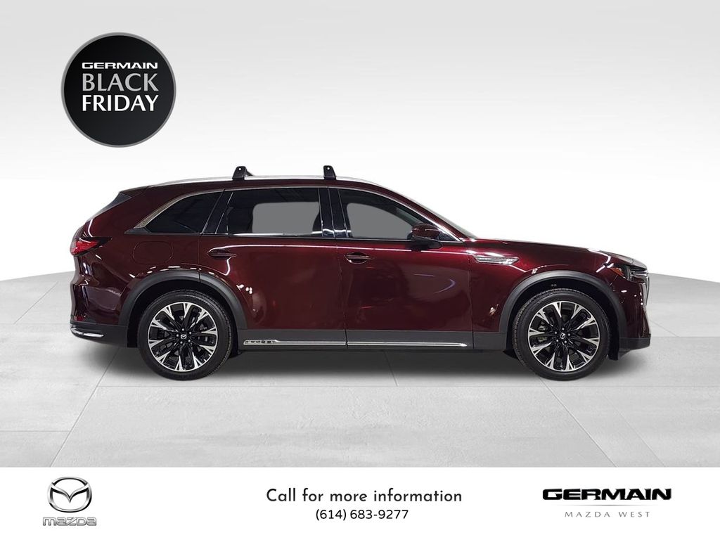 2024 Mazda CX-90 Premium photo 2