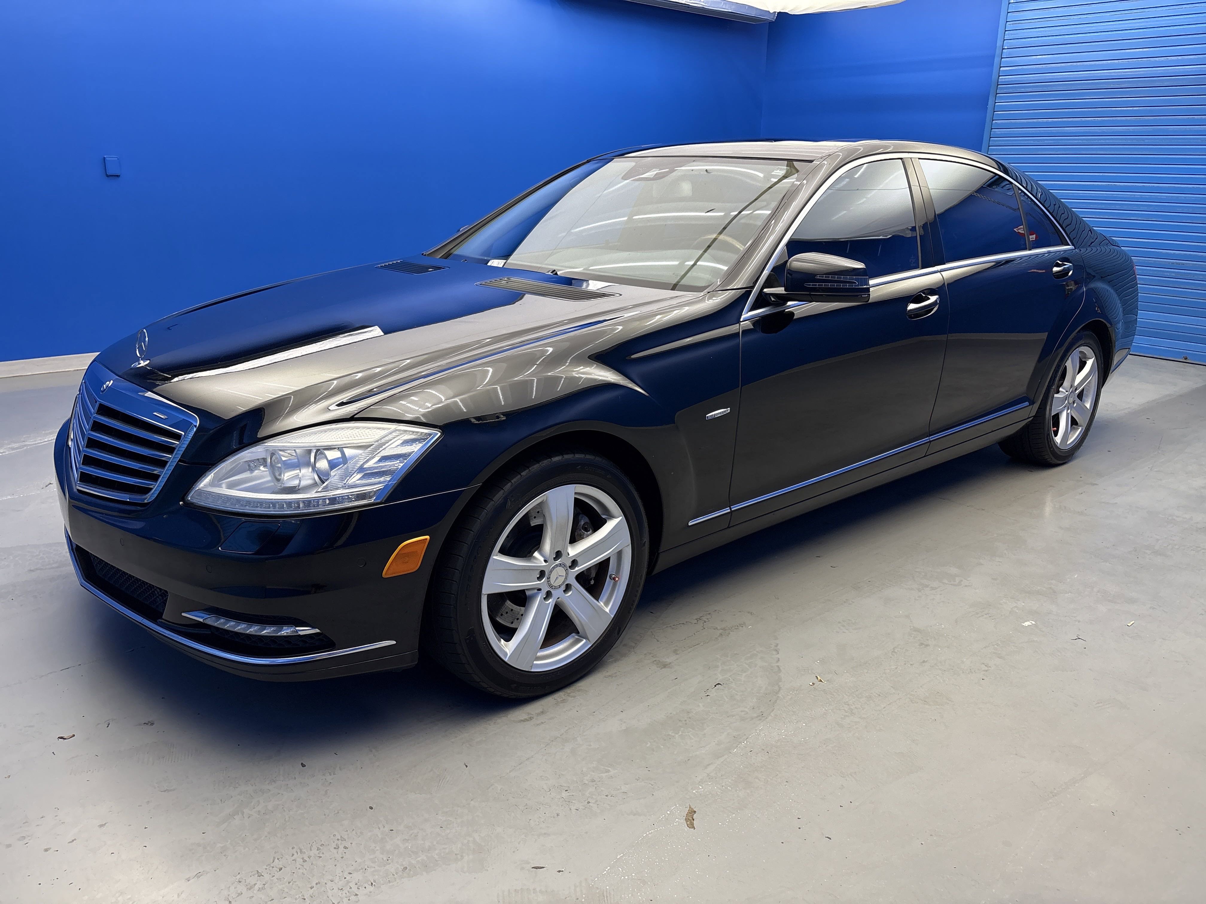 2012 Mercedes Benz S 550 4MATIC photo 4