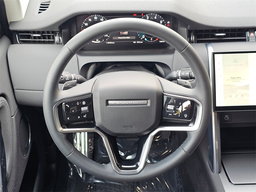 2025 Land Rover Discovery Sport S photo 9