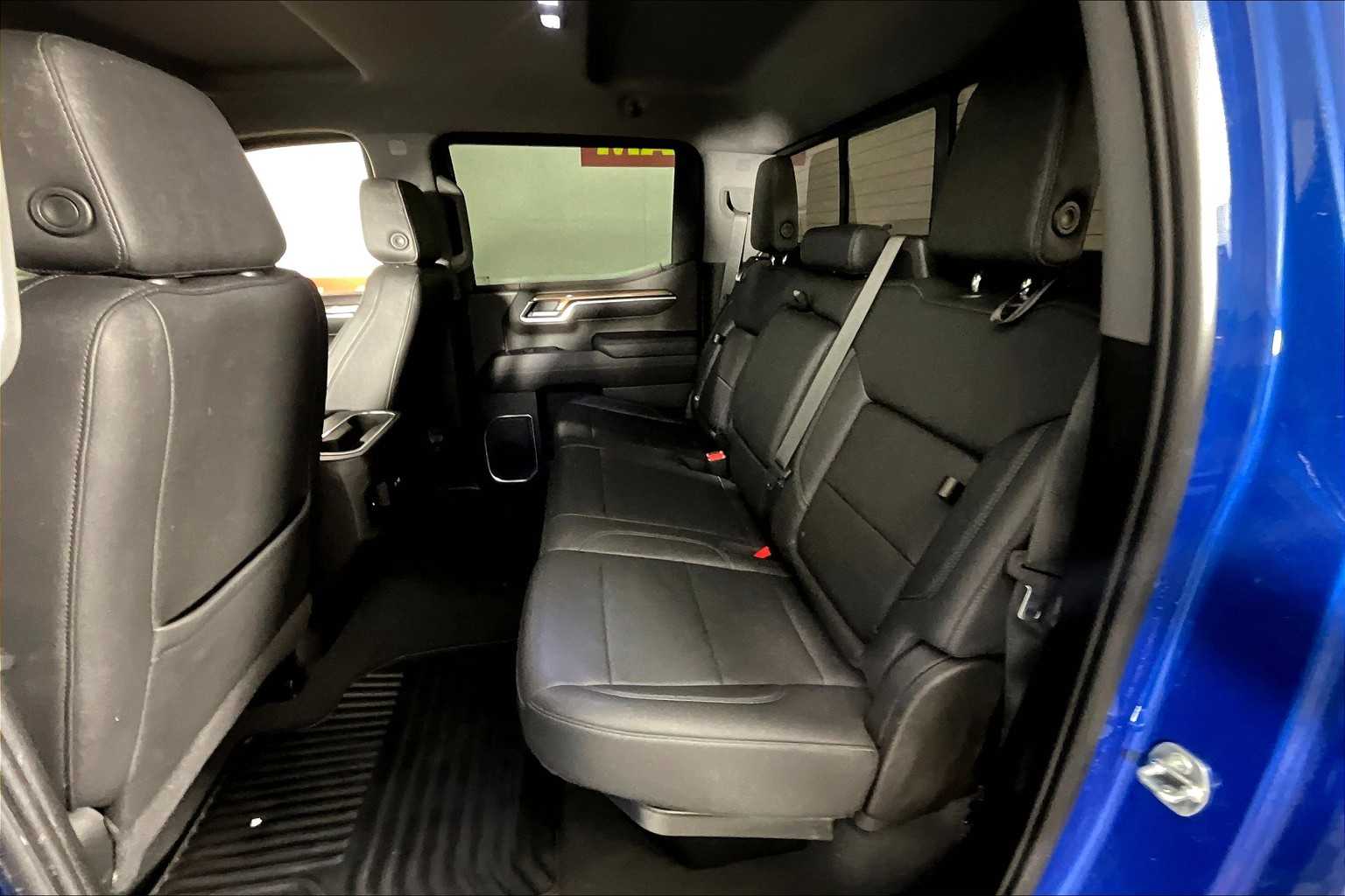 2022 Chevrolet Silverado 1500 RST photo 17