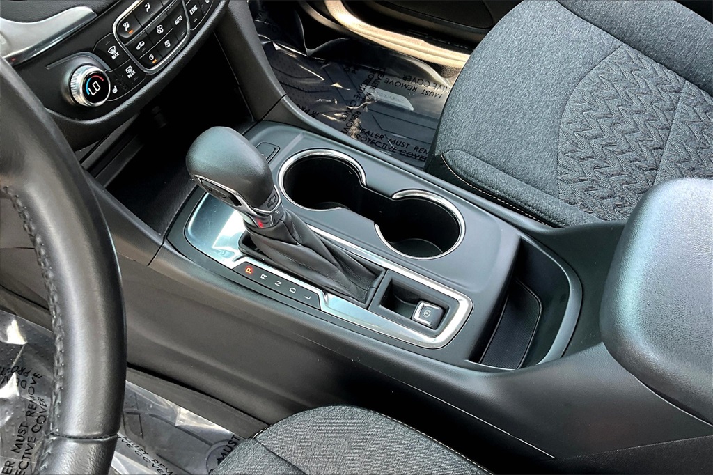 2022 Chevrolet Equinox LT photo 14