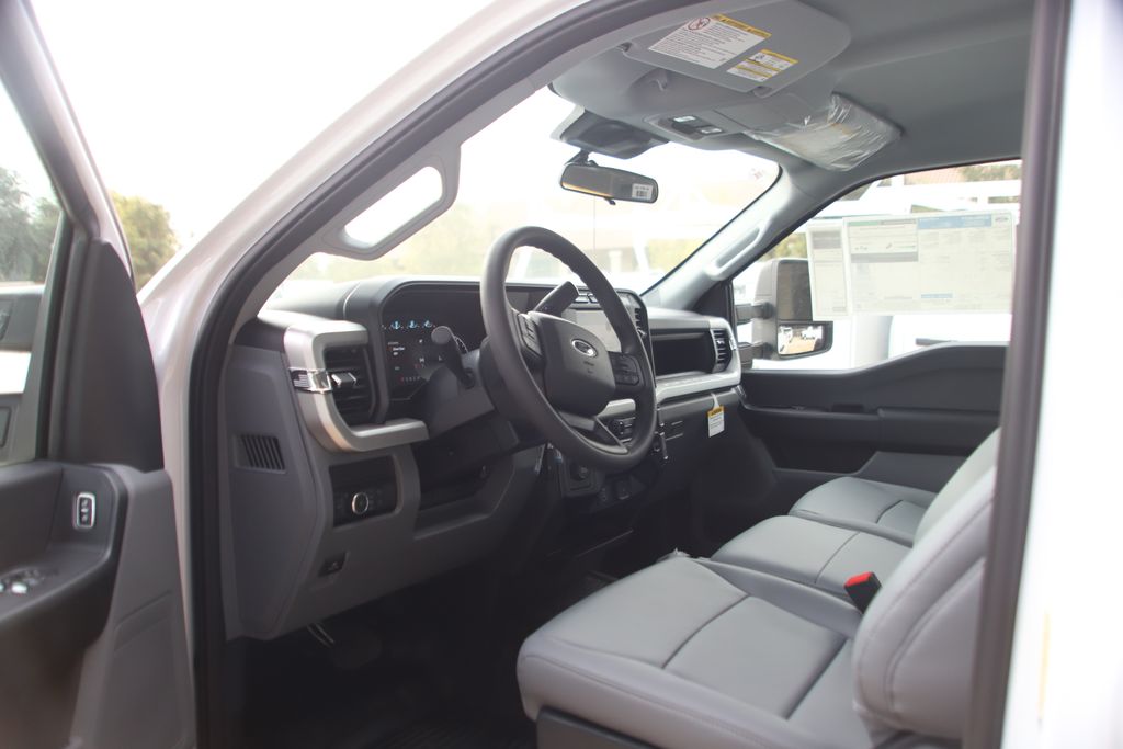 2024 Ford F-350 Super Duty XL