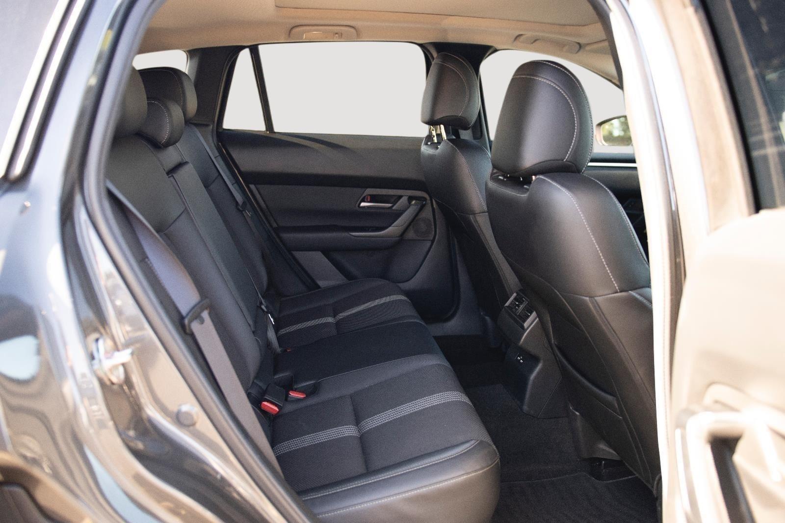 2024 Mazda CX-50 2.5 S Premium photo 12