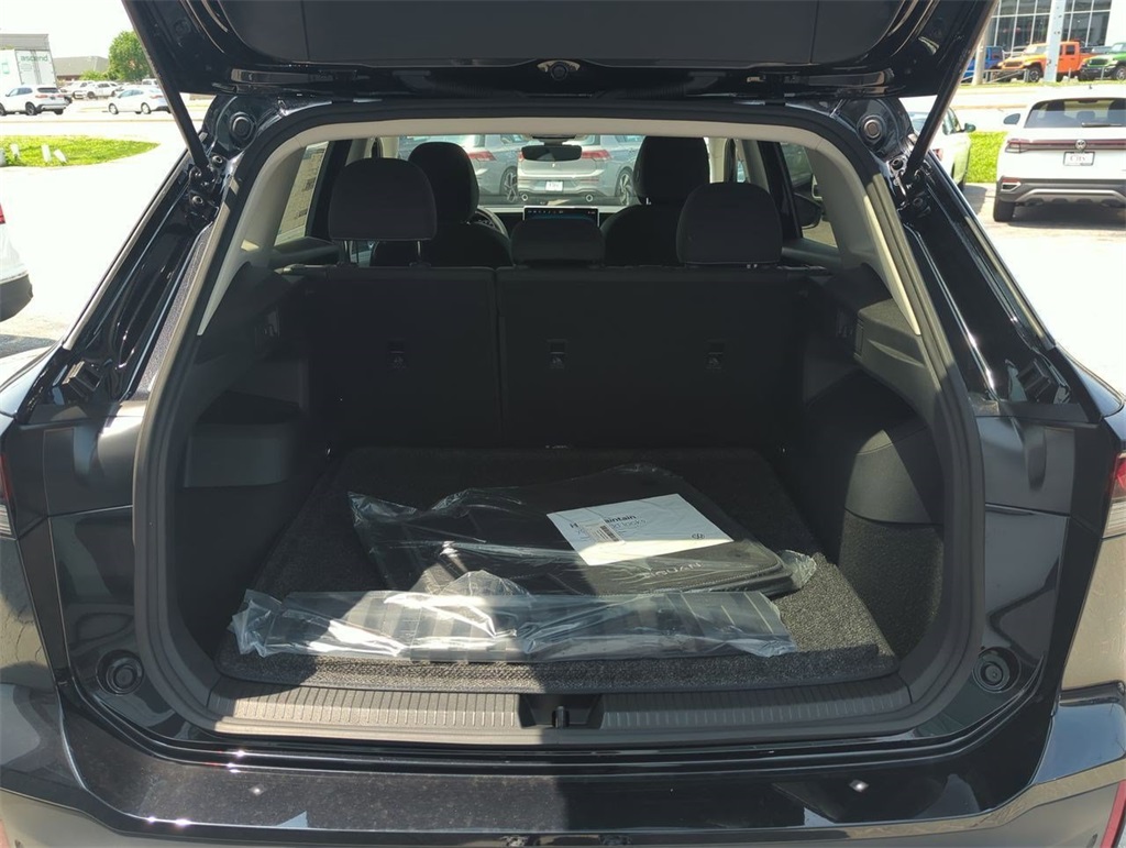 2025 Volkswagen Tiguan S photo 22