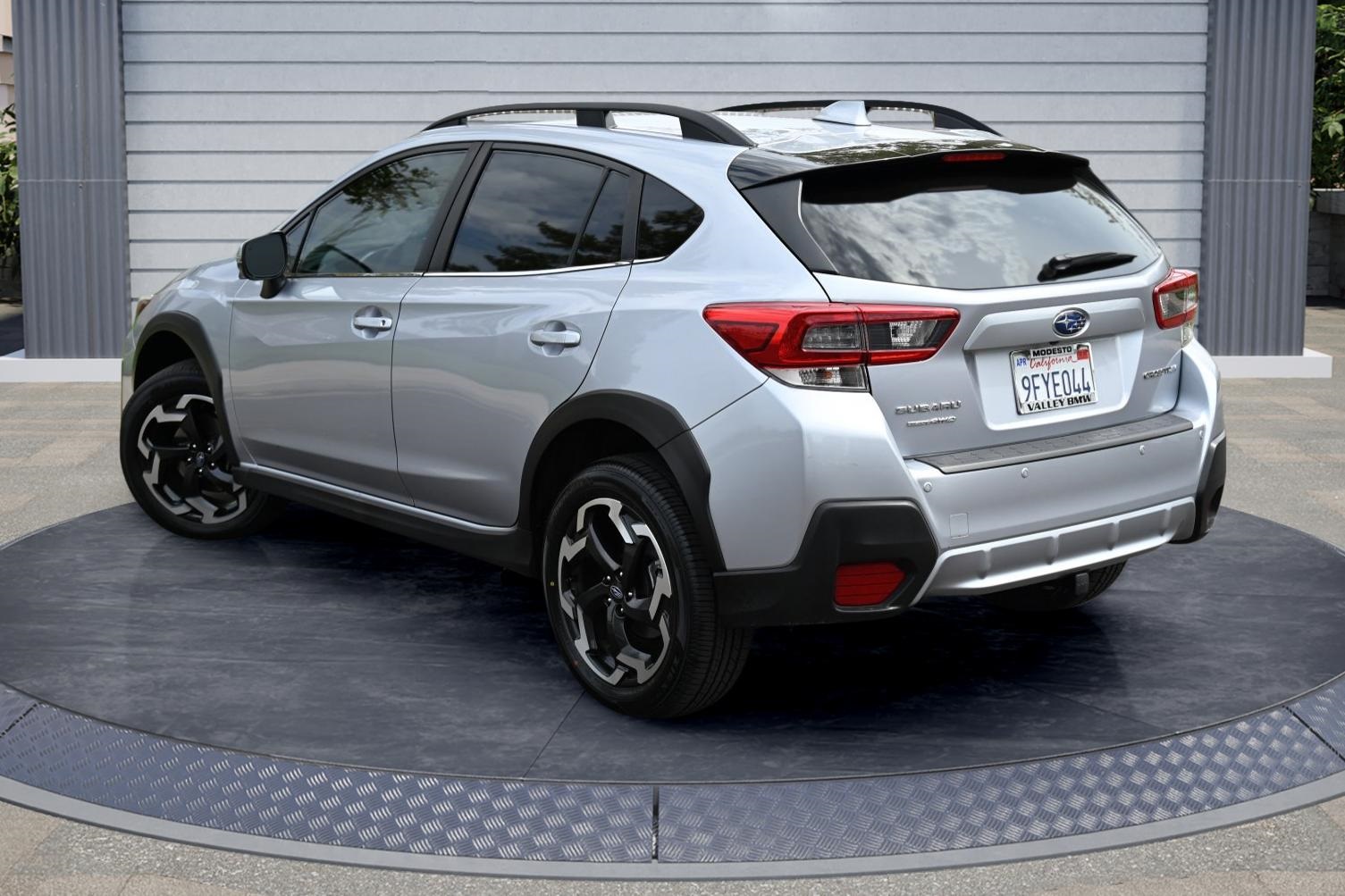 2023 Subaru Crosstrek Limited photo 3