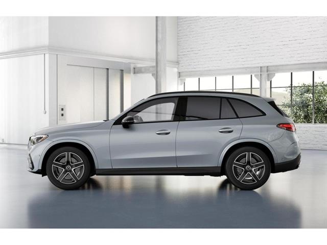 2025 Mercedes Benz GLC 300 4MATIC photo 33