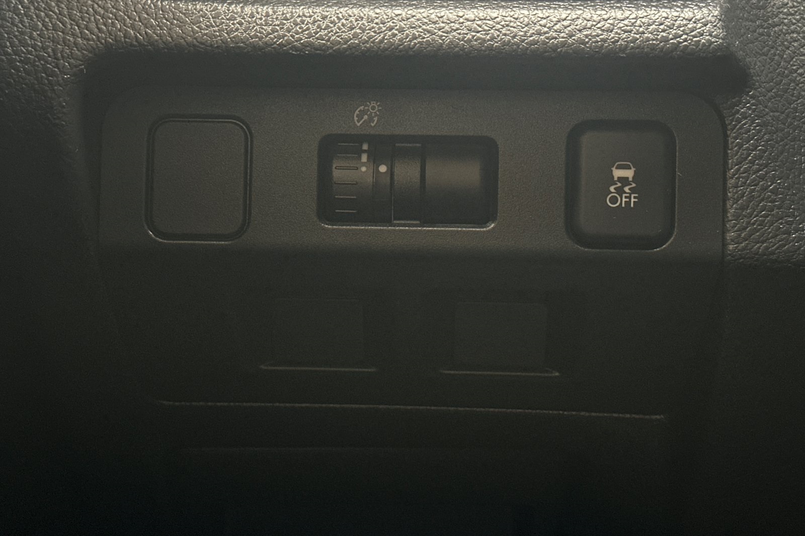 2015 Subaru Forester 2.0XT Premium photo 28