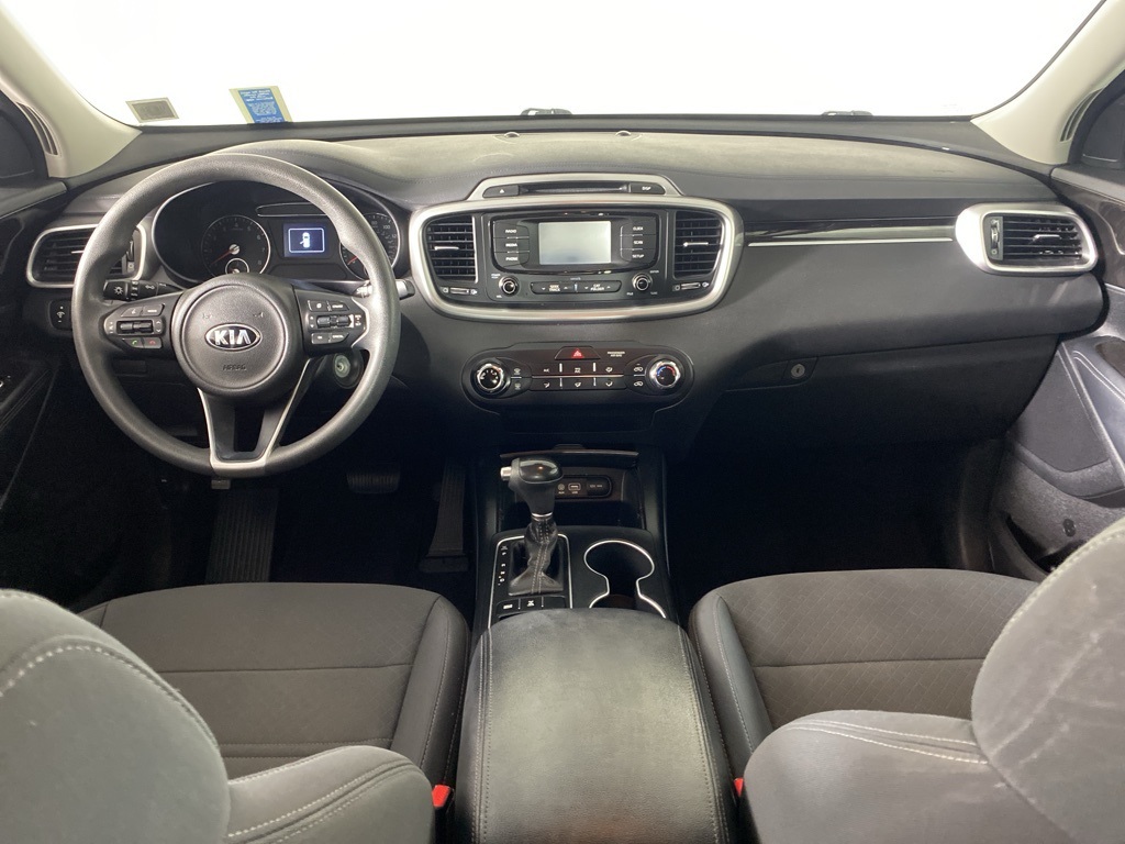 2017 Kia Sorento LX photo 22