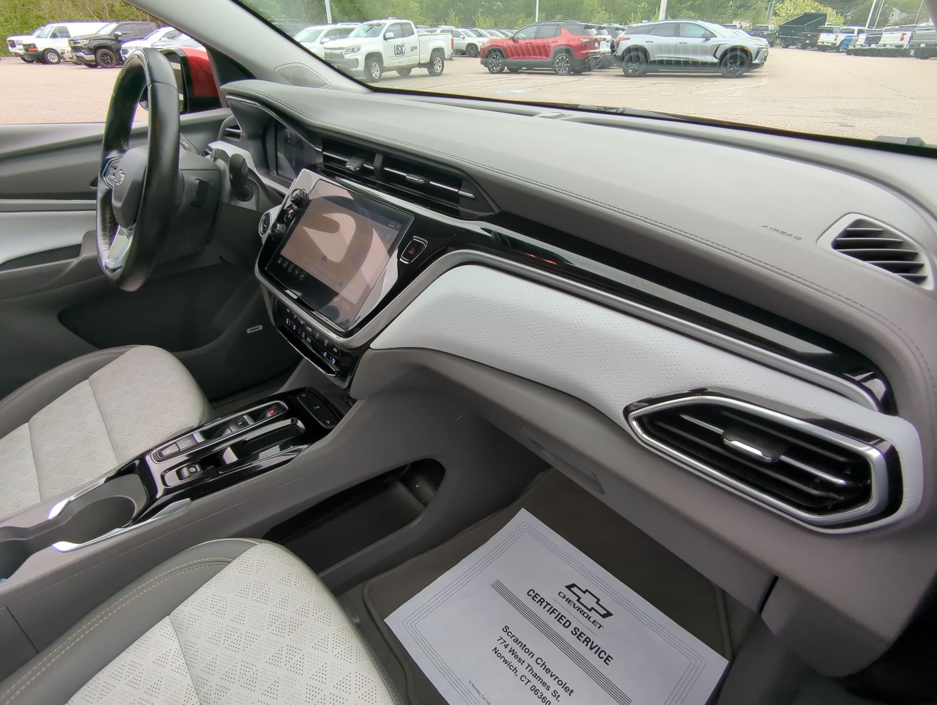 2022 Chevrolet Bolt EUV Premier photo 28
