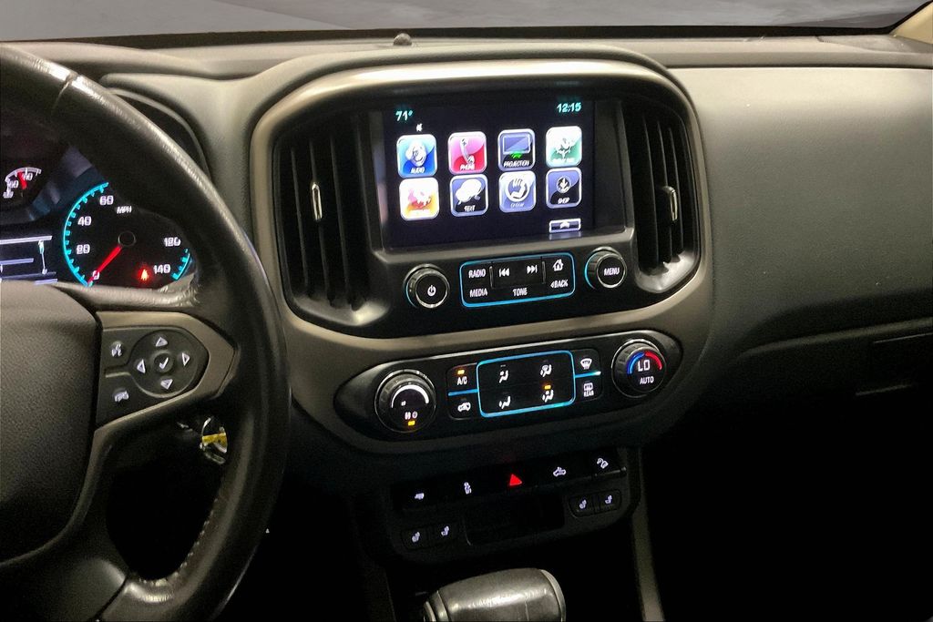 2017 Chevrolet Colorado Z71 photo 6