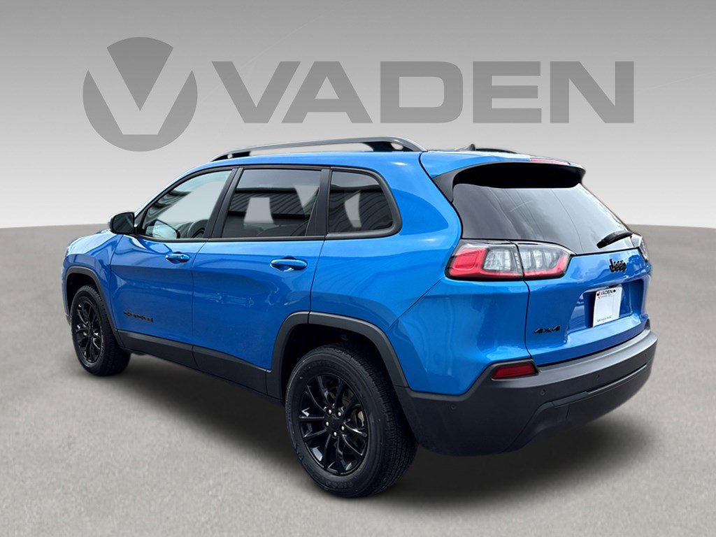 2023 Jeep Cherokee Altitude Lux photo 23