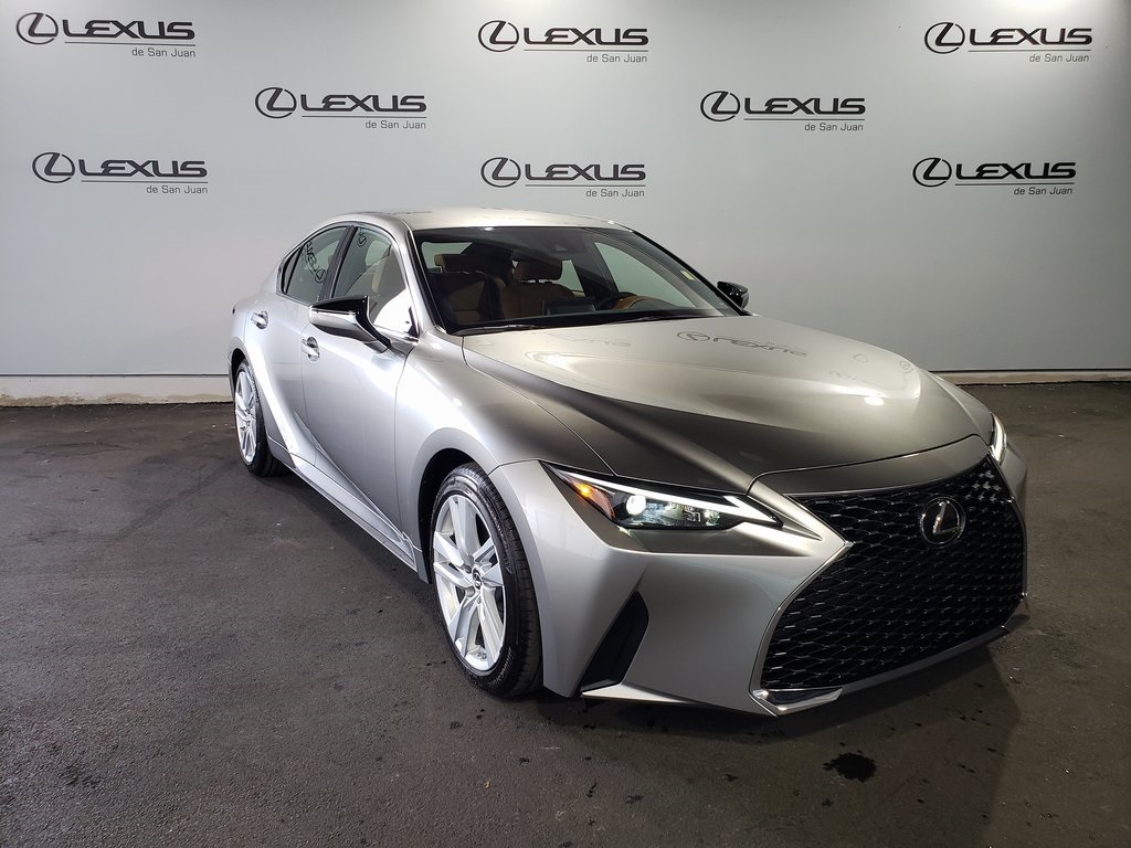2025 Lexus IS 300 photo 3