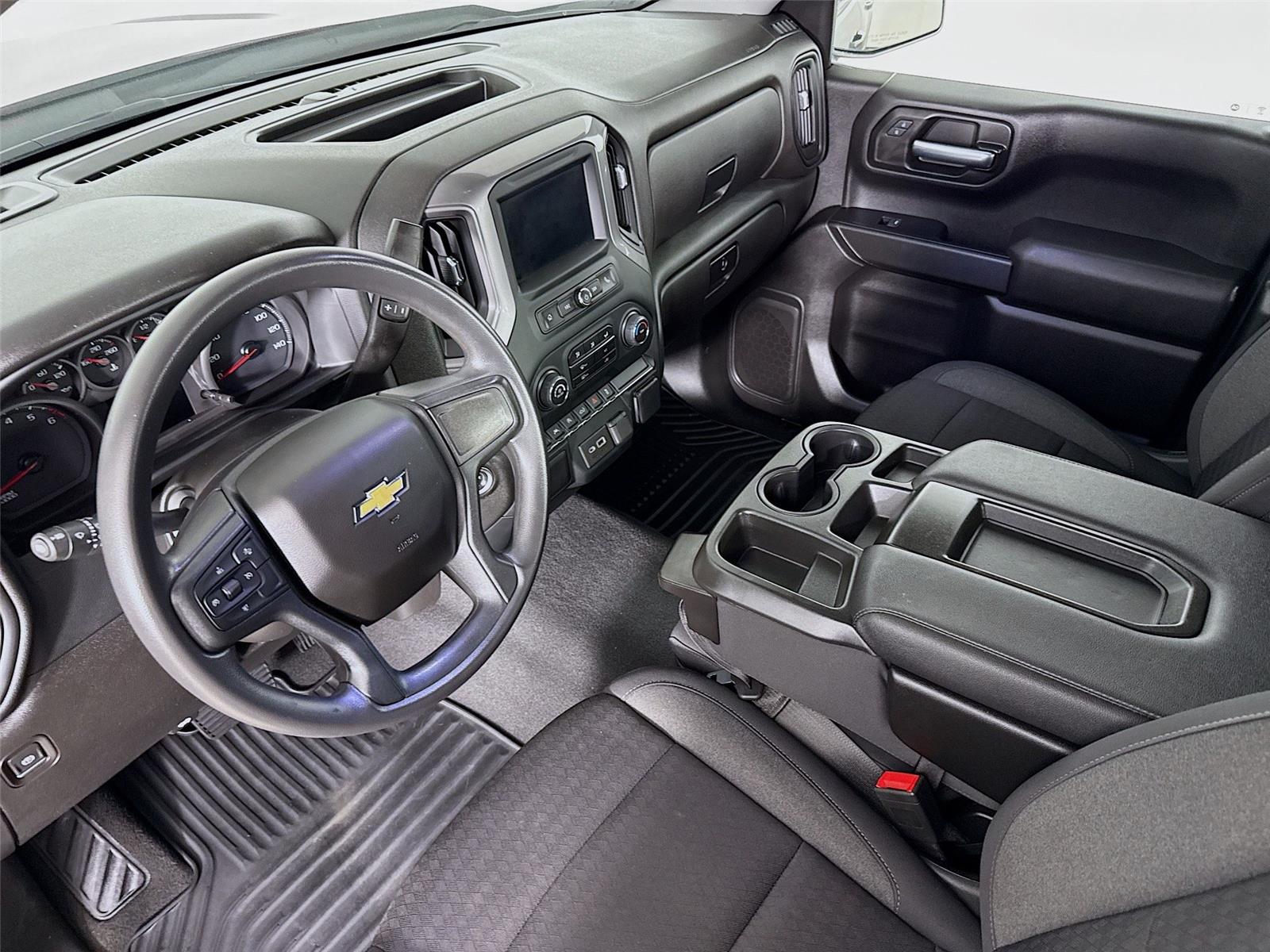 2022 Chevrolet Silverado 1500 Custom photo 8