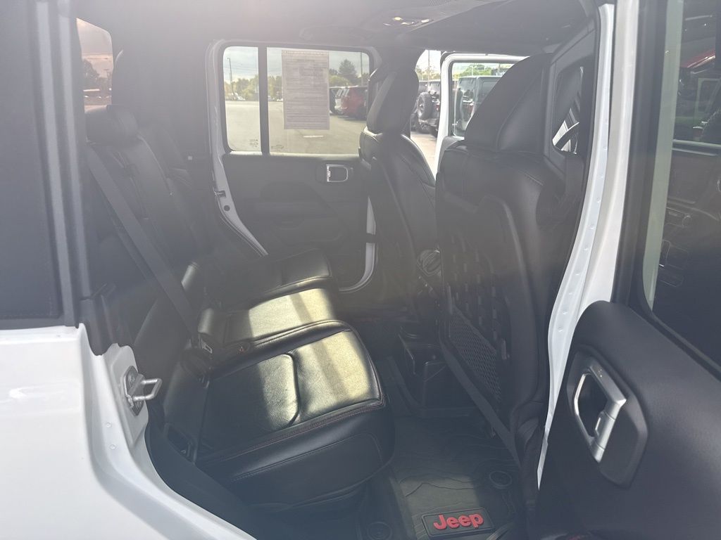 2020 Jeep Gladiator Rubicon photo 13