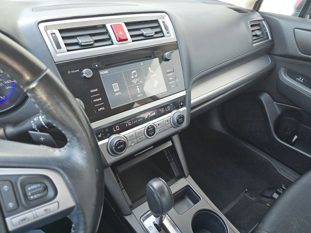 2016 Subaru Legacy 2.5i Premium photo 20